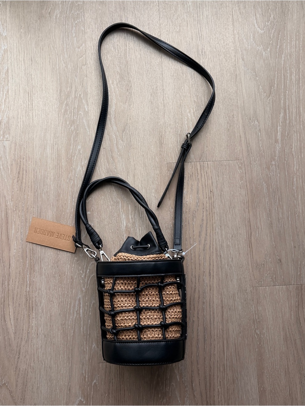 NWT Steve Madden Blochan bucket bag